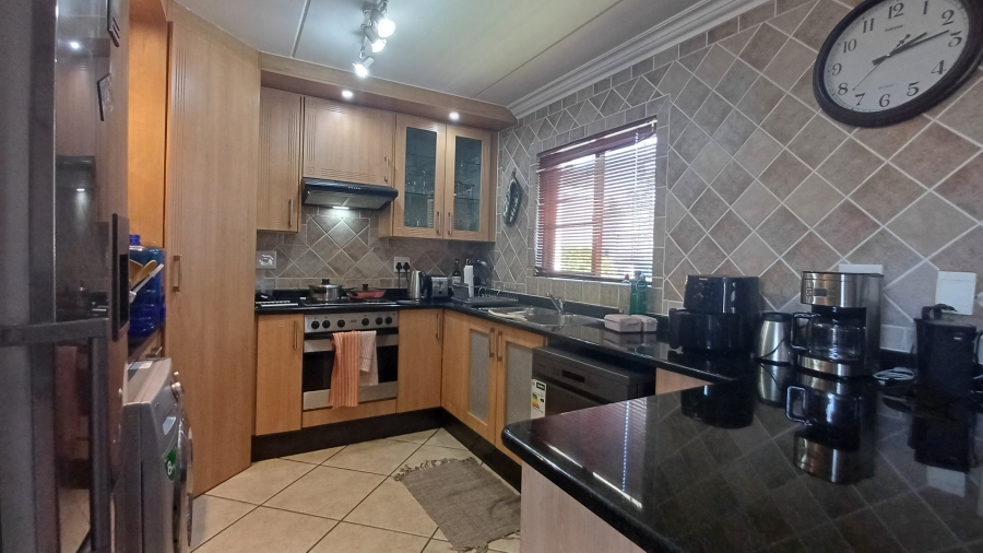 To Let 3 Bedroom Property for Rent in Sunninghill Gauteng