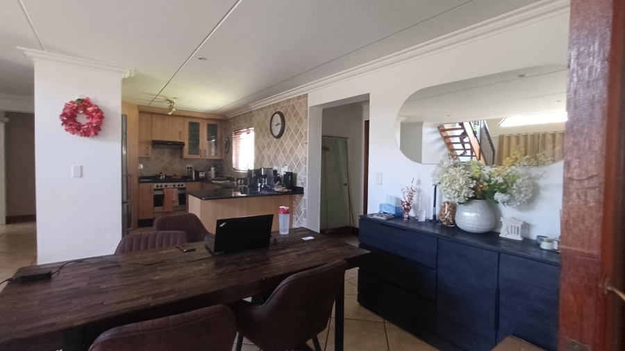 To Let 3 Bedroom Property for Rent in Sunninghill Gauteng