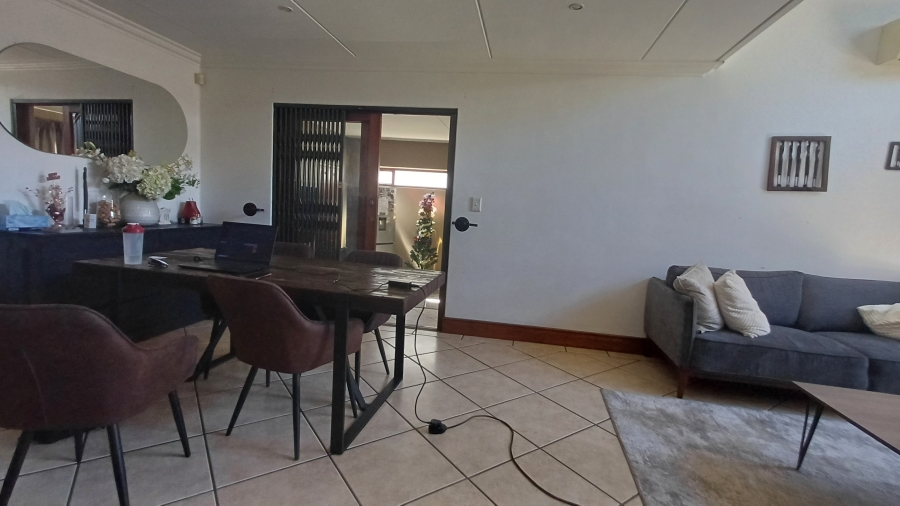 To Let 3 Bedroom Property for Rent in Sunninghill Gauteng