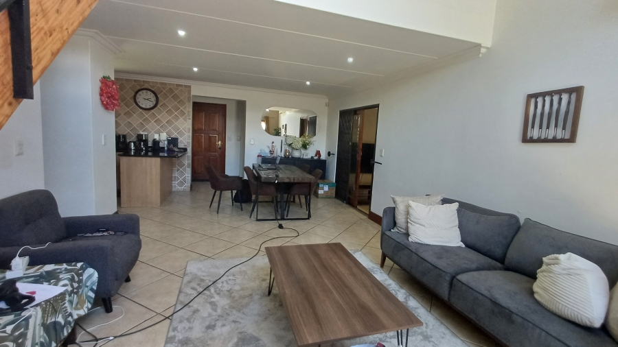 To Let 3 Bedroom Property for Rent in Sunninghill Gauteng