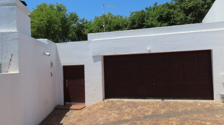 3 Bedroom Property for Sale in Sunninghill Gauteng