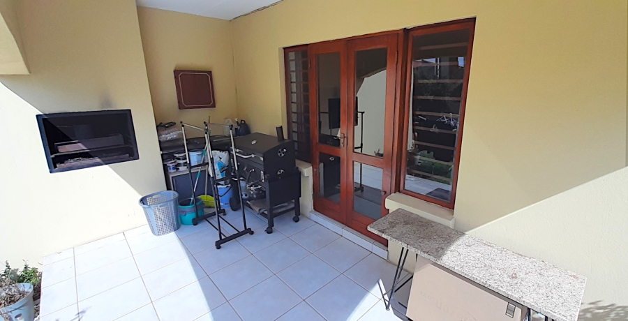 To Let 2 Bedroom Property for Rent in Noordhang Gauteng