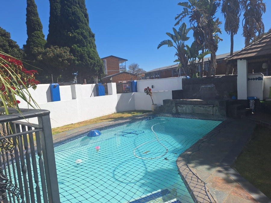 To Let 5 Bedroom Property for Rent in Eden Glen Gauteng