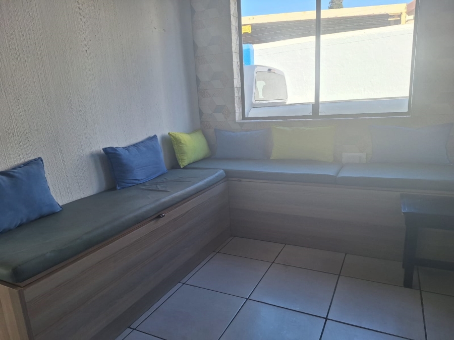 To Let 5 Bedroom Property for Rent in Eden Glen Gauteng