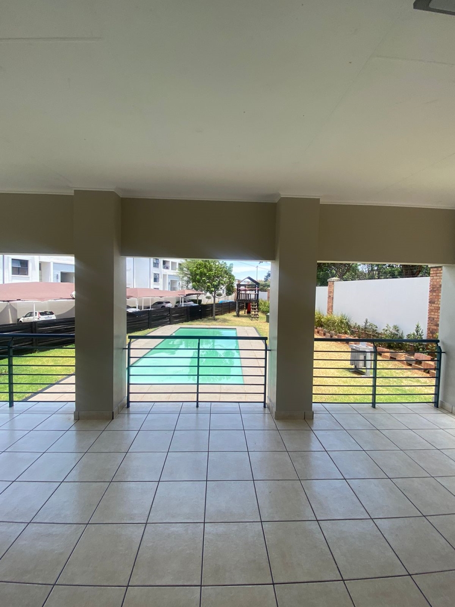 To Let 2 Bedroom Property for Rent in Greenstone Gate Gauteng