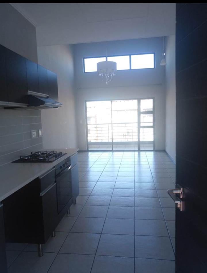 To Let 2 Bedroom Property for Rent in Greenstone Gate Gauteng