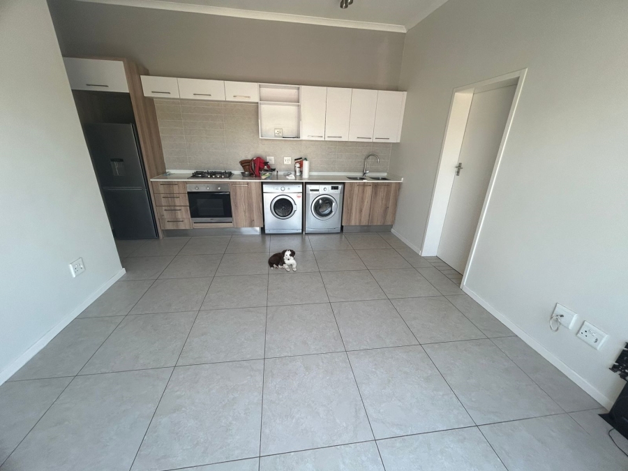 To Let 1 Bedroom Property for Rent in Modderfontein Gauteng