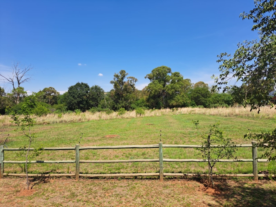 5 Bedroom Property for Sale in Letamo Game Farm Gauteng