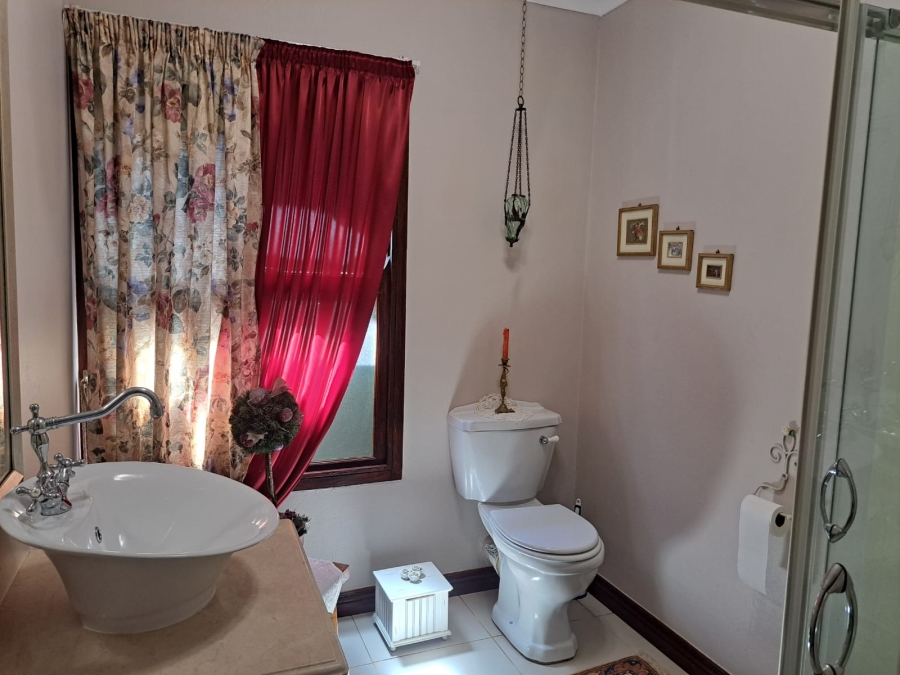 5 Bedroom Property for Sale in Letamo Game Farm Gauteng