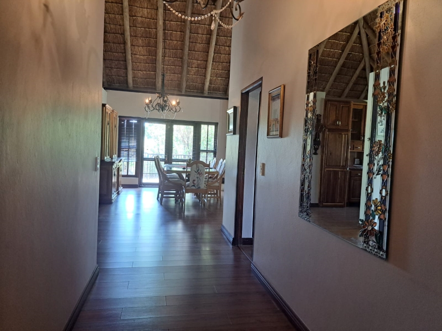 5 Bedroom Property for Sale in Letamo Game Farm Gauteng