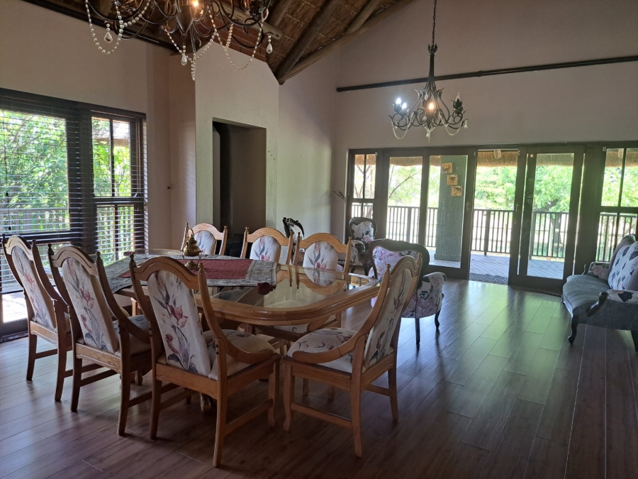 5 Bedroom Property for Sale in Letamo Game Farm Gauteng