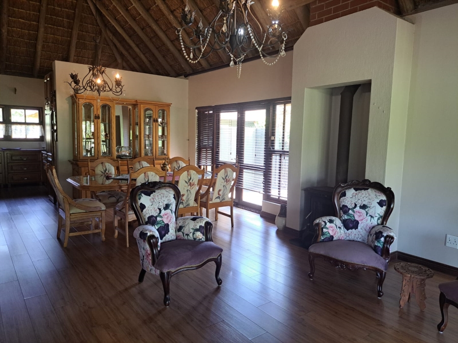 5 Bedroom Property for Sale in Letamo Game Farm Gauteng