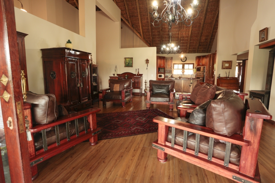 5 Bedroom Property for Sale in Letamo Game Farm Gauteng