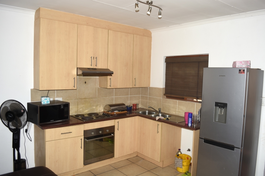 1 Bedroom Property for Sale in Hesteapark Gauteng