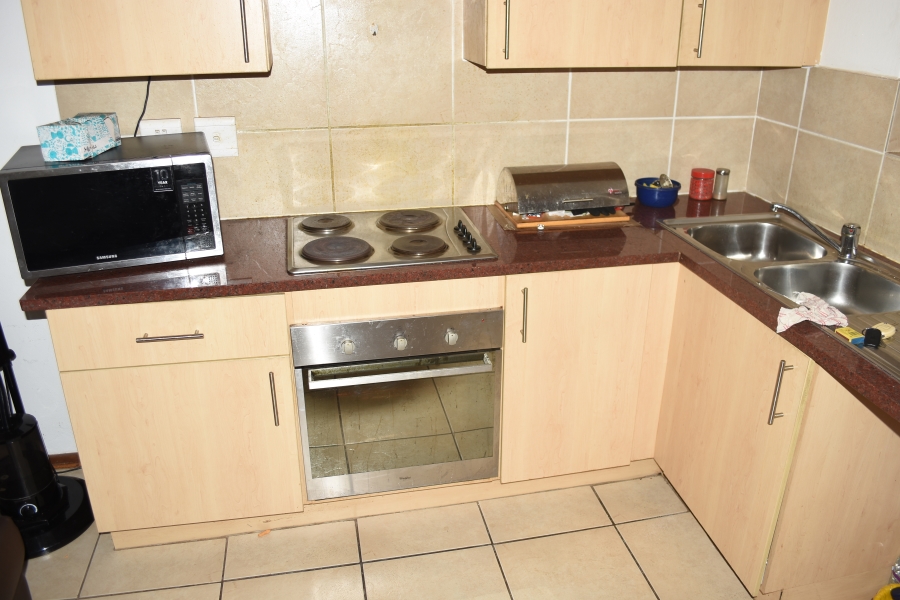 1 Bedroom Property for Sale in Hesteapark Gauteng