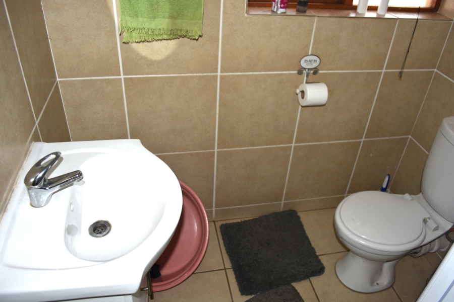 1 Bedroom Property for Sale in Hesteapark Gauteng