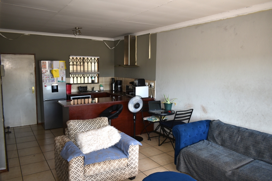 2 Bedroom Property for Sale in Hesteapark Gauteng