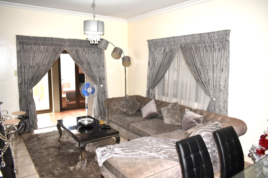 4 Bedroom Property for Sale in Montana Gauteng