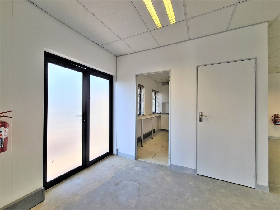 To Let commercial Property for Rent in Fourways Gauteng