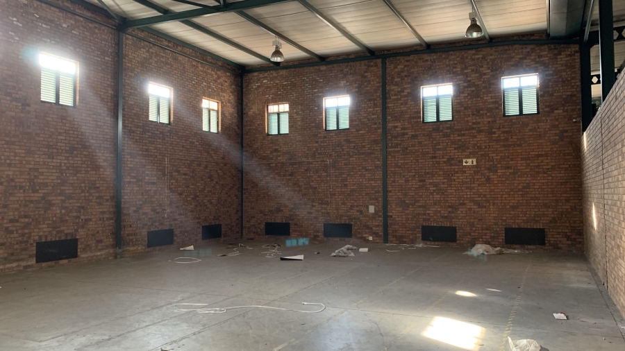 To Let commercial Property for Rent in Linbro Park Gauteng