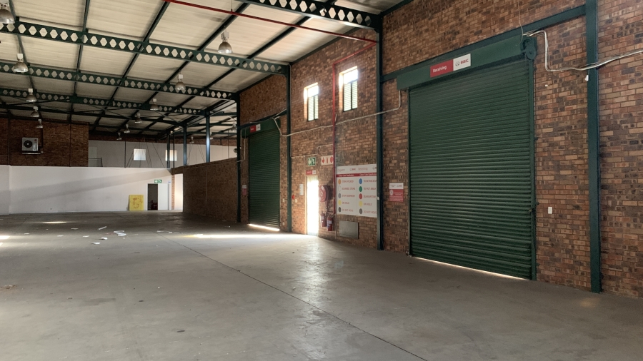 To Let commercial Property for Rent in Linbro Park Gauteng