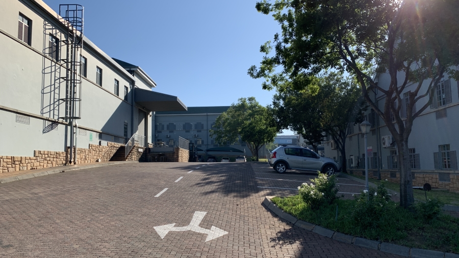 To Let commercial Property for Rent in Linbro Park Gauteng