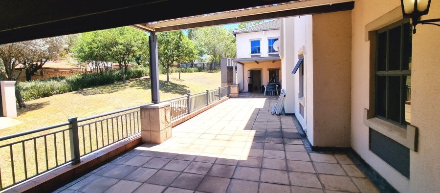 To Let commercial Property for Rent in Bryanston Gauteng