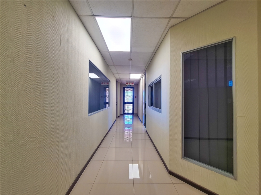 To Let commercial Property for Rent in Constantia Kloof Gauteng