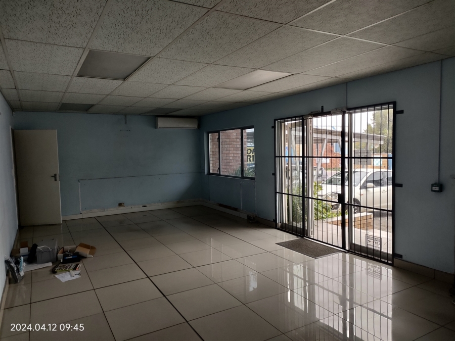 To Let commercial Property for Rent in North Riding Gauteng