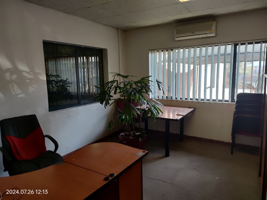 To Let commercial Property for Rent in North Riding Gauteng