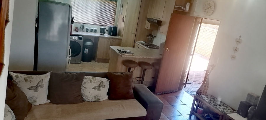 3 Bedroom Property for Sale in Willowbrook Gauteng