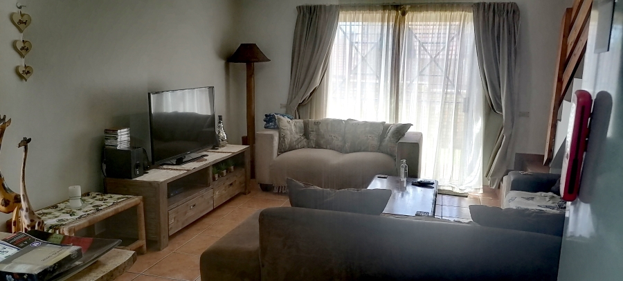 3 Bedroom Property for Sale in Willowbrook Gauteng