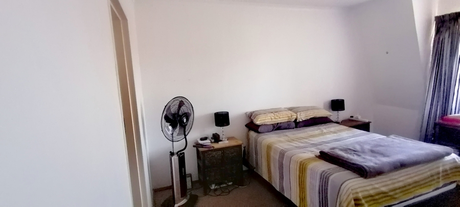 3 Bedroom Property for Sale in Willowbrook Gauteng