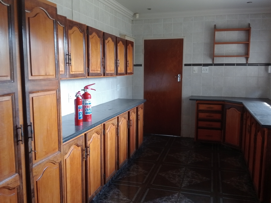 To Let 3 Bedroom Property for Rent in Beckedan Gauteng