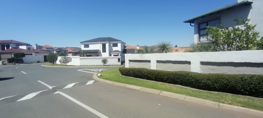 To Let 3 Bedroom Property for Rent in Radiokop Gauteng