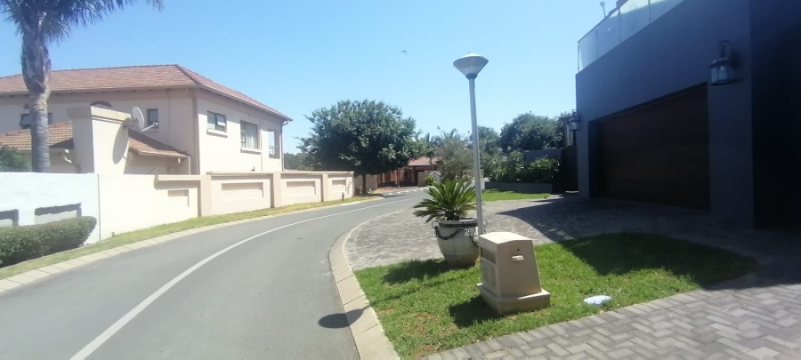 To Let 3 Bedroom Property for Rent in Radiokop Gauteng