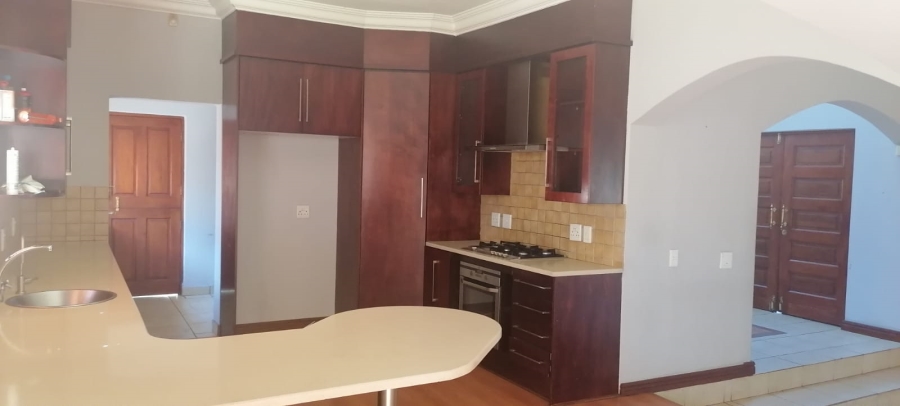 To Let 3 Bedroom Property for Rent in Radiokop Gauteng