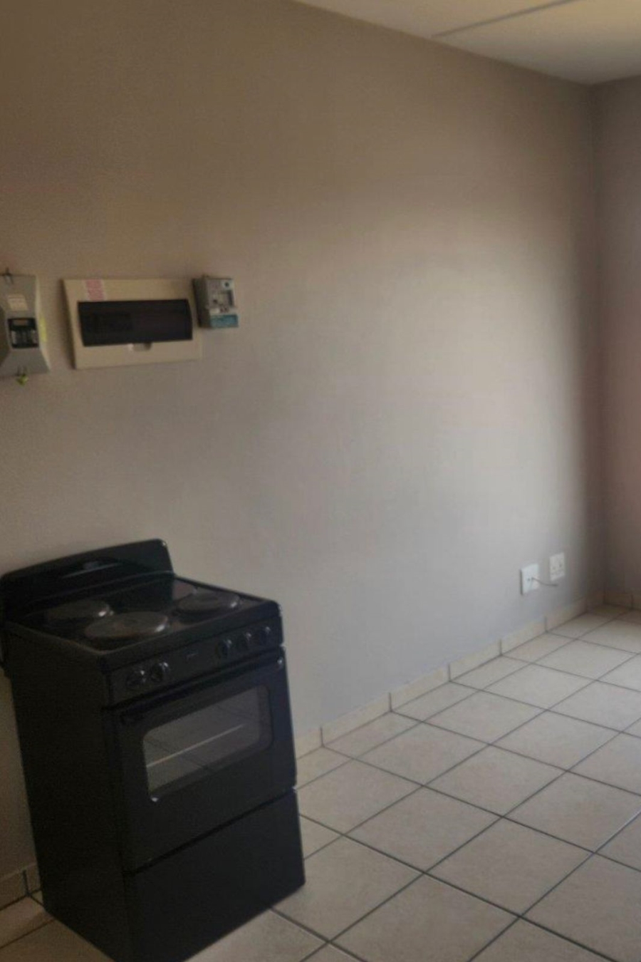 To Let 1 Bedroom Property for Rent in Vanderbijlpark CW 5 Gauteng