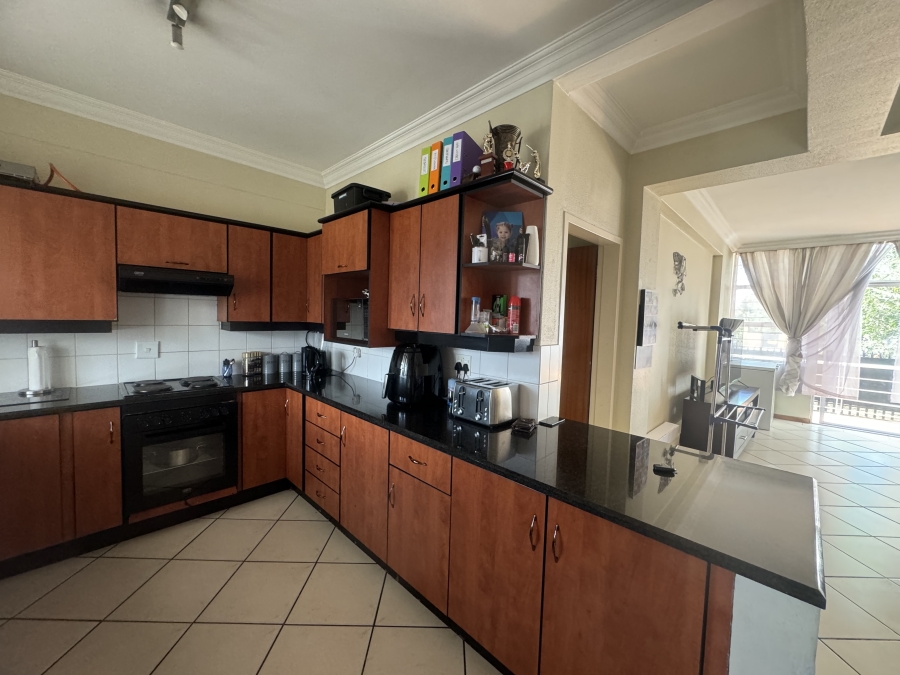 To Let 3 Bedroom Property for Rent in Lambton Gauteng