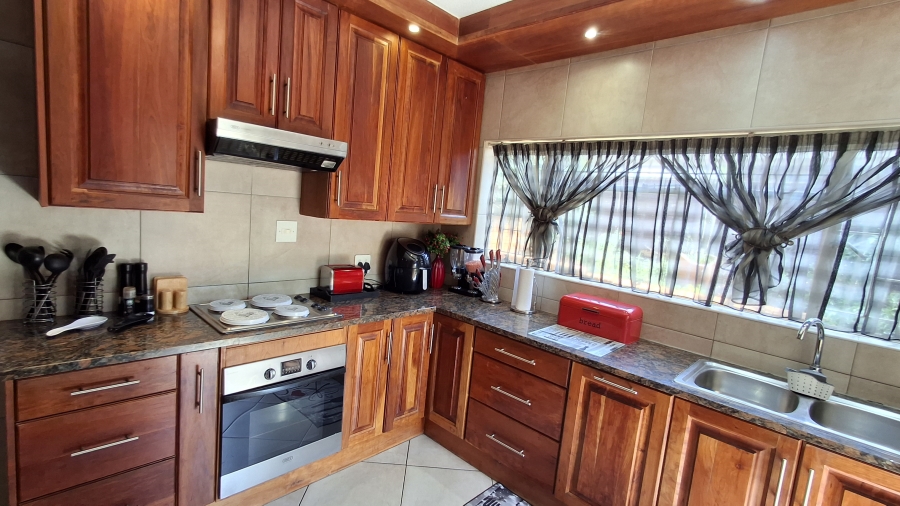 3 Bedroom Property for Sale in Wonderboom Gauteng