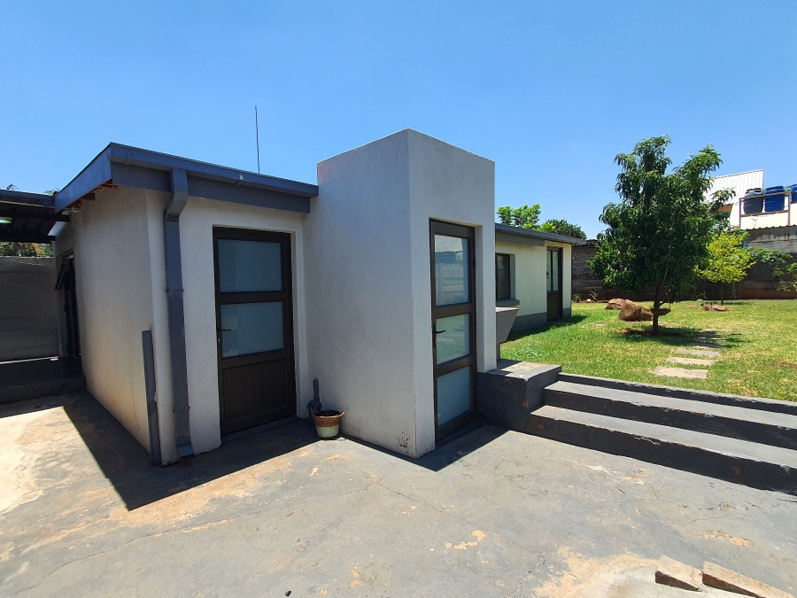 5 Bedroom Property for Sale in Silverton Gauteng