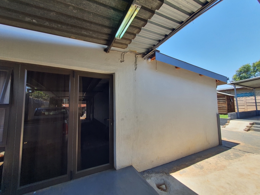 5 Bedroom Property for Sale in Silverton Gauteng