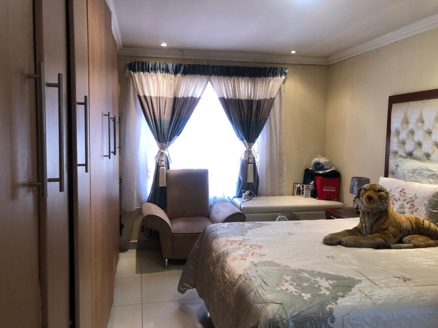 3 Bedroom Property for Sale in Protea Glen Gauteng