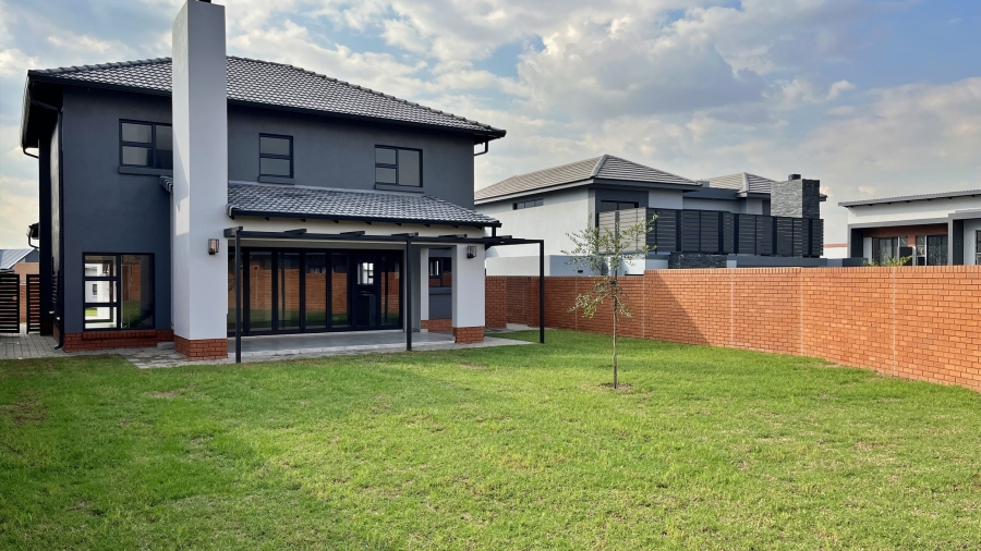 4 Bedroom Property for Sale in Six Fountains Residential Estate Gauteng