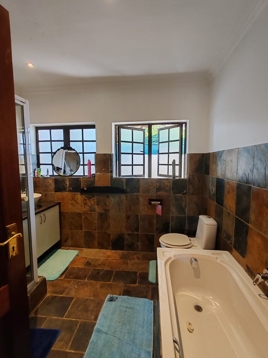 To Let 3 Bedroom Property for Rent in Noordwyk Gauteng