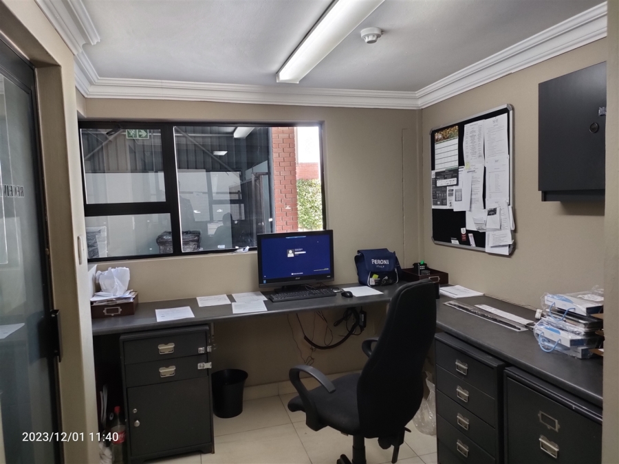 To Let commercial Property for Rent in Strijdom Park Gauteng