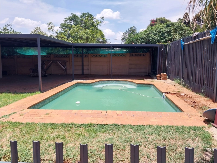 3 Bedroom Property for Sale in Eloffsdal Gauteng