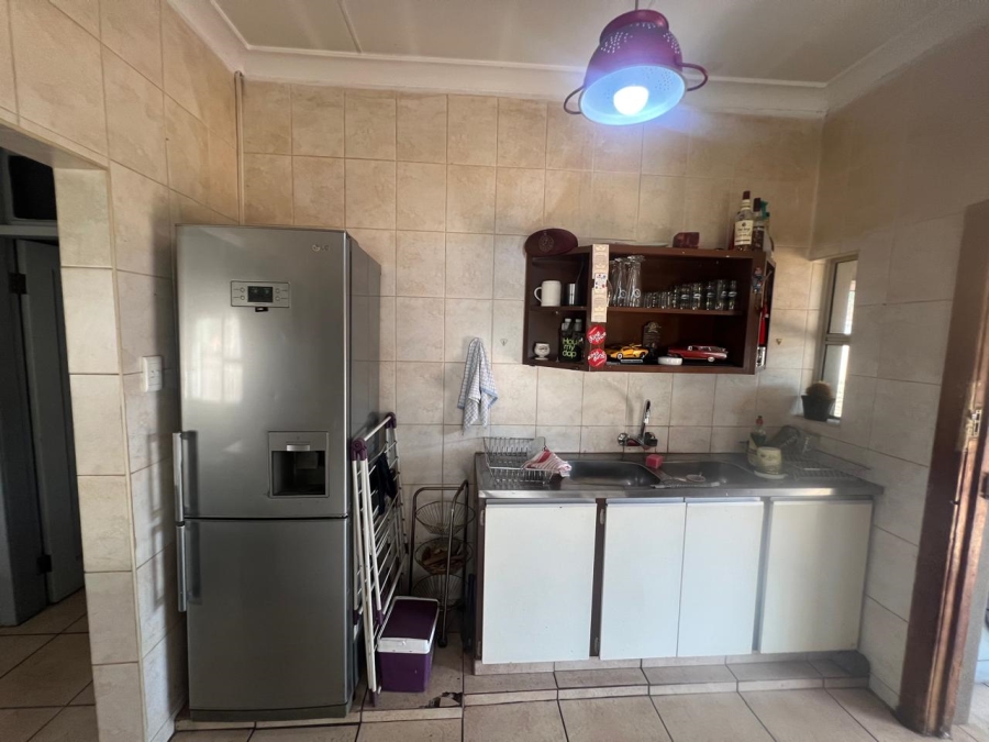 3 Bedroom Property for Sale in Rothdene Gauteng