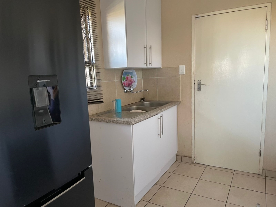 To Let 3 Bedroom Property for Rent in Vanderbijlpark CE 3 Gauteng