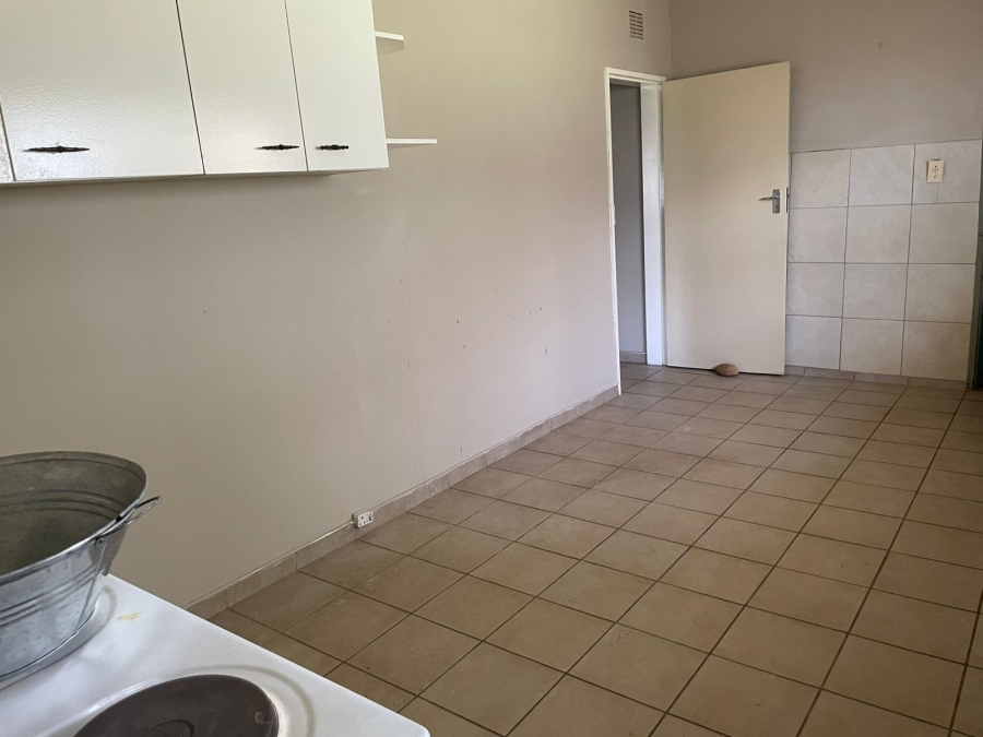 To Let 1 Bedroom Property for Rent in Houtkop A H Gauteng